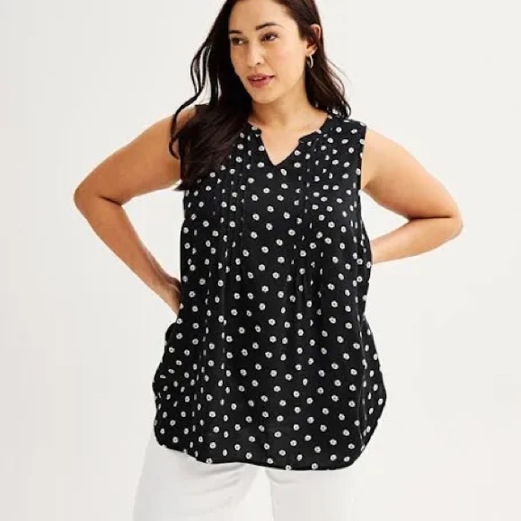 croft & barrow Tops - ✨Buy 1 get 2 free Croft and Barrow tank w/ polka dot